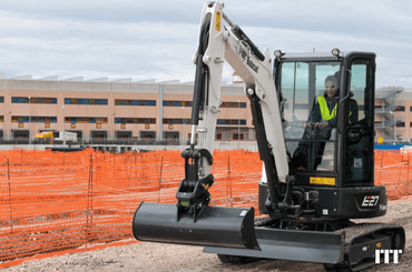 Excavadora Bobcat E27 - 1