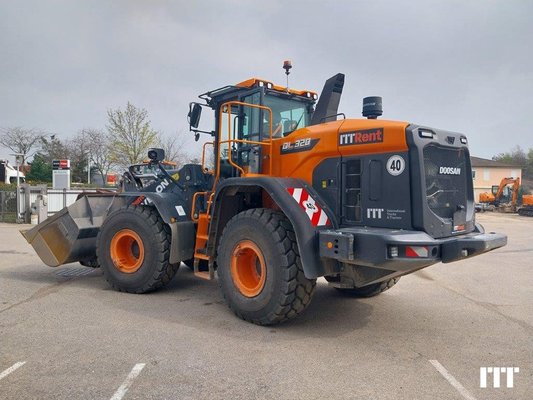 Cargadora de ruedas Doosan DL320-7 - 1