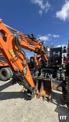 Excavadora de ruedas Doosan DX100W-7 - 5
