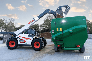 Manipulador telescópico Bobcat TL38.70HF AGRI - 5