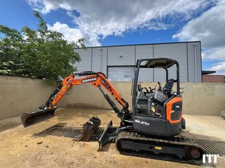 Excavadora Doosan DX27Z - 1