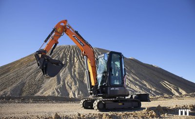 Miniexcavadora Develon DX35z - 1