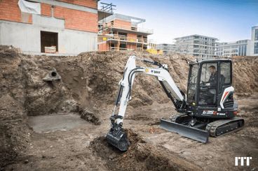 Excavadora Bobcat E35 - 3