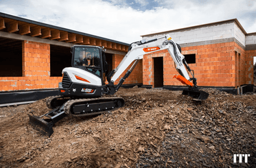 Excavadora Bobcat E55 - 2