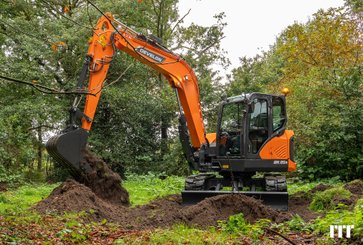 Miniexcavadora Develon DX85r - 2