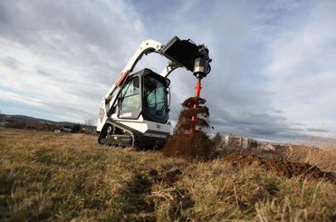 Minicargadora Bobcat T450 - 3